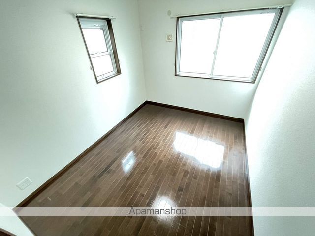 KTIレジデンス淡路の内装写真