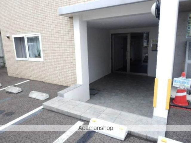 ミリオンベル美園の玄関写真