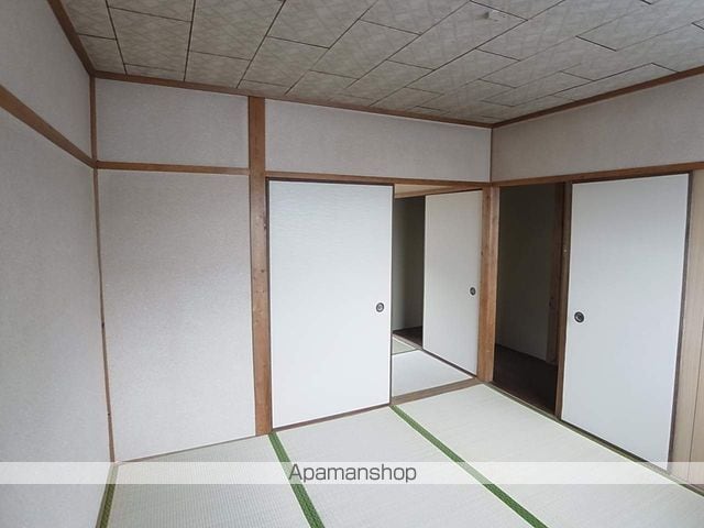 大宮南箱ノ井町貸家の内装写真