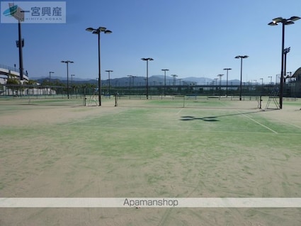 アイヒルズ松山[3LDK/63.52m2]の周辺8