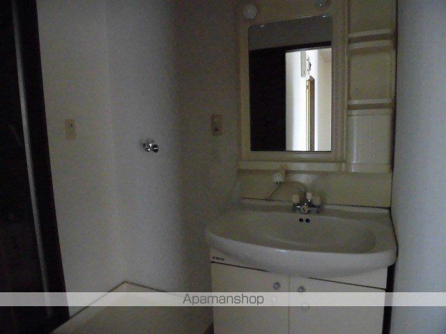 apartment 秋田県潟上市天王字長沼109-2
地図を見る