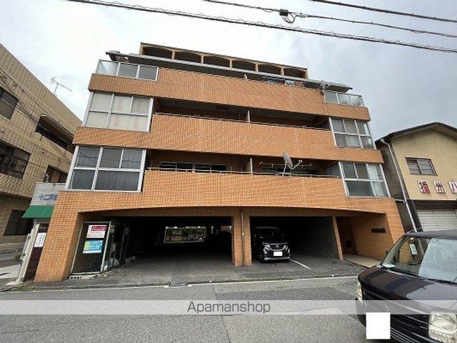 グランドハイツの外観写真