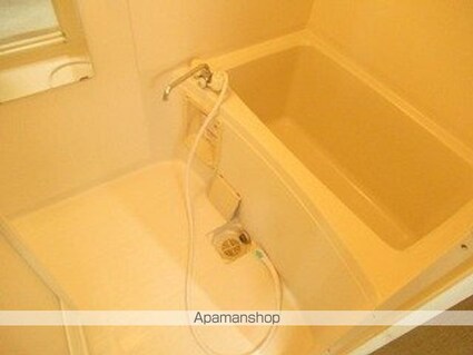 ラ・フルールＢ棟[2LDK/63.72m2]のバス