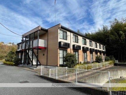 レオパレス里Ⅱ[1K/23.18m2]の外観2