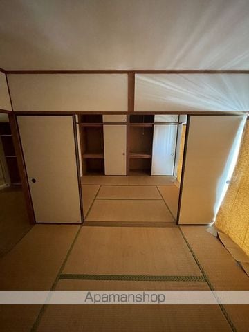 エメラルドマンション東那珂の内装写真