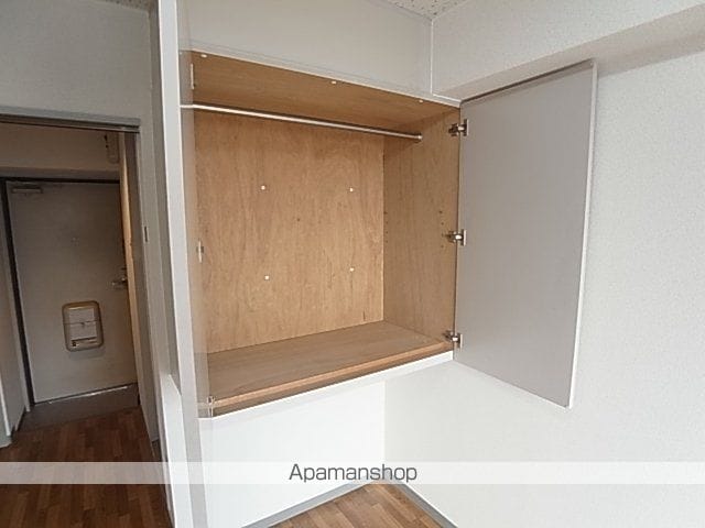 松崎マンション立花町の内装写真