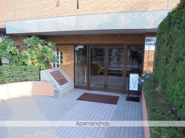 ダイアパレス長野大通りIIの玄関写真