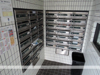 ベルハイム３８[1R/32m2]のエントランス