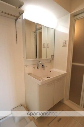 ルリアン東葛西[1LDK/37.81m2]の洗面所