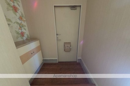 寿ハイツ　Ｂ棟[1LDK/48.7m2]の玄関