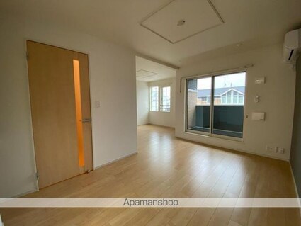 ミューズ林　Ａ[2LDK/66.02m2]のリビング・居間