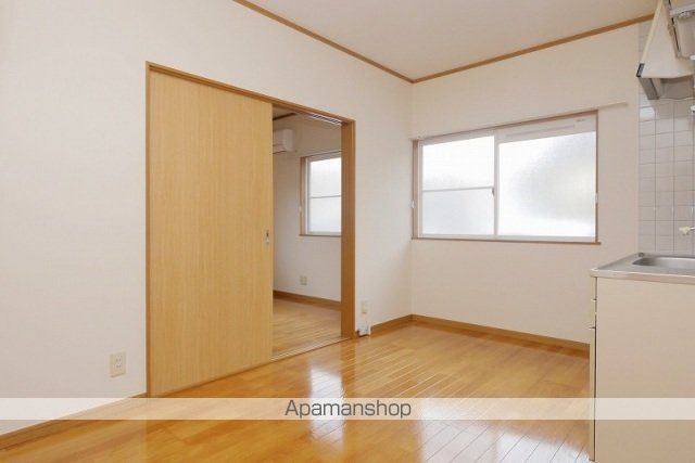 エミール4の内装写真