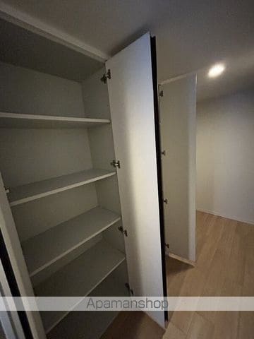 グランサンクタス淀屋橋の内装写真
