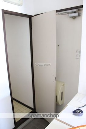 サンシャイン中川[2DK/38.57m2]の玄関