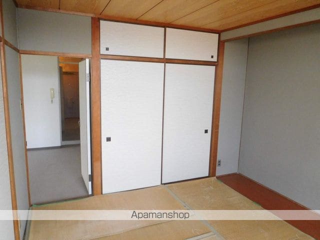 レジデンス玄以の内装写真