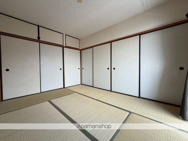 パナシティIIIの内装写真
