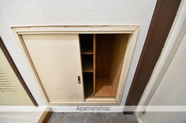 メゾンロベ36の内装写真
