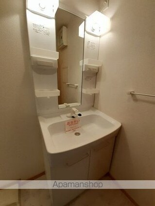 ラルジュグリーンＦ[2LDK/57.63m2]の収納