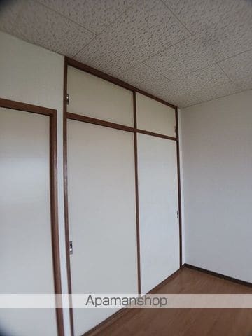 エルディム.月の内装写真