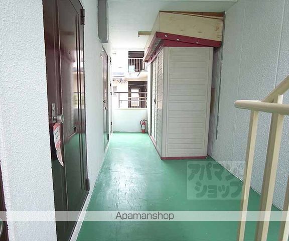 パレスJの玄関写真