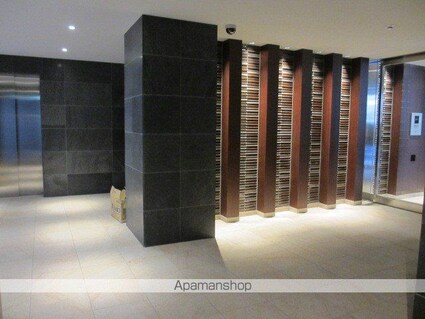 ラ・フォンテーヌ石原[1LDK/47.88m2]のロビー