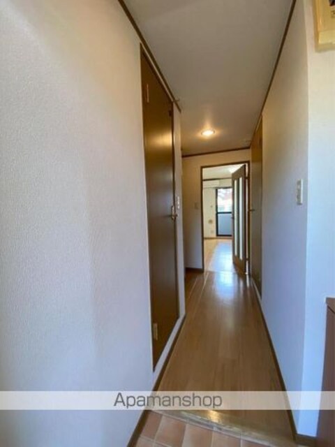 香川県高松市多賀町３丁目[1K/25.5m2]の玄関