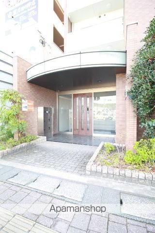 AXIS伊島の玄関写真