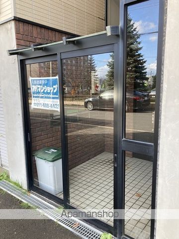 サンコート稲積公園IIの玄関写真