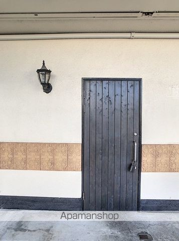 富鷹ビルの玄関写真