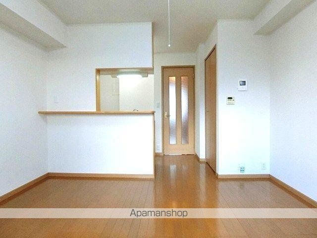 リバーサイド三城の内装写真