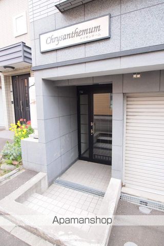 クリサンテームの玄関写真