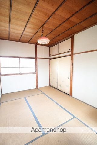 安武様本町一戸建の内装写真