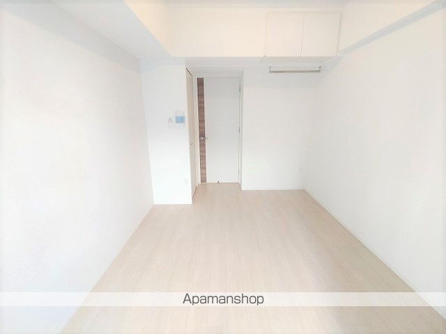 セレニテ江坂グランデの内装写真