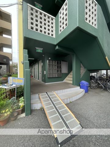 PREIADESAの玄関写真