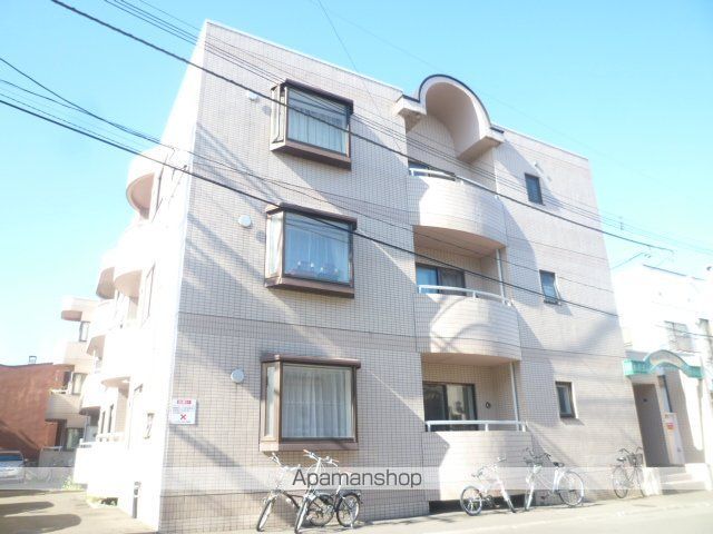 パストラル平岸の外観写真