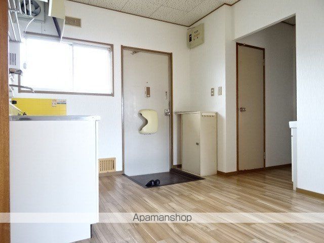 渡辺ハイツBの内装写真