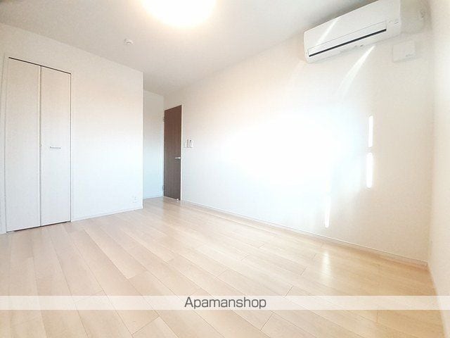 メゾン ド コルヌイエ IIIの内装写真