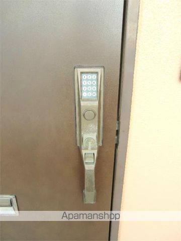 コーポレティブハウスIIの内装写真