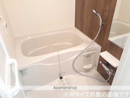 ラ　フェリーチェ　篠ノ井[1LDK/42.56m2]のバス