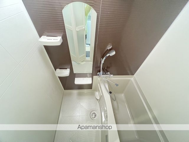 LUXE服部天神の内装写真