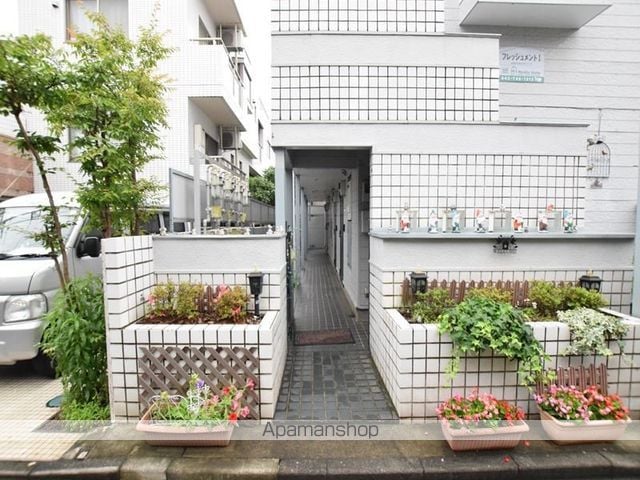 フレッシュメントIの外観写真