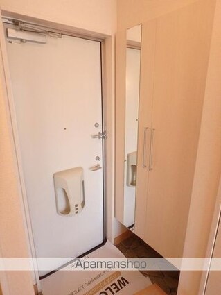 パインヒルズ[1LDK/31.56m2]の玄関