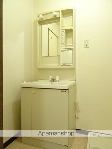 マンションロジュマンIIの内装写真