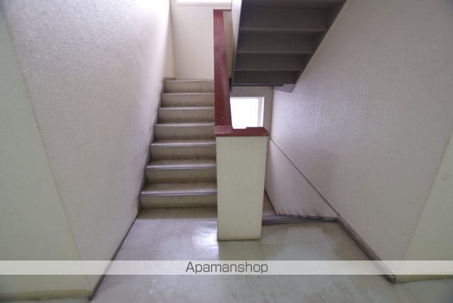 MORE TONDENの玄関写真