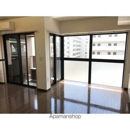 コンフォリア池袋[1R/32.82m2]のリビング・居間