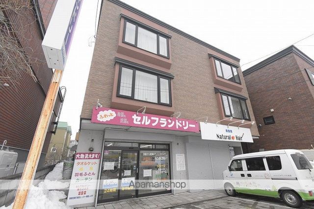 サンピア福住2ー3の外観写真