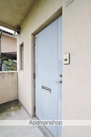 ハイツ江戸川の玄関写真