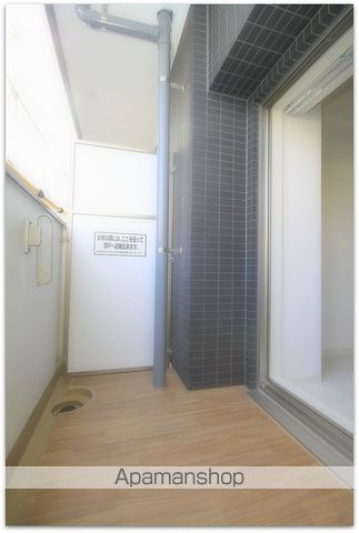 ADVANCEOSAKASERENOの内装写真