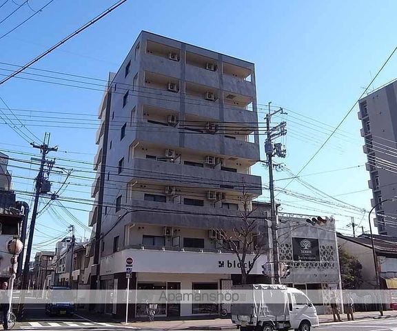 プレジール西院の外観写真