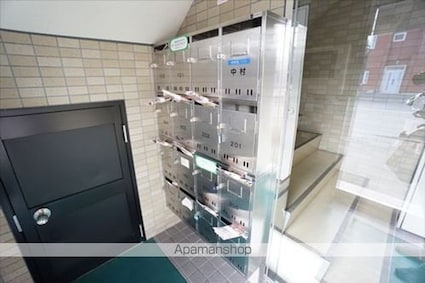 第二恒陽マンション[1DK/24.12m2]のエントランス1